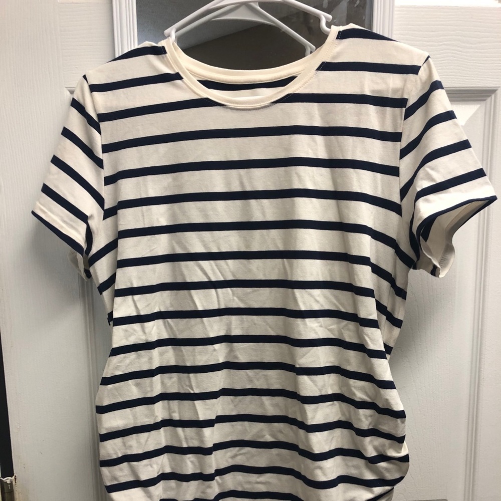 Old Navy Fitted Maternity Shirt
